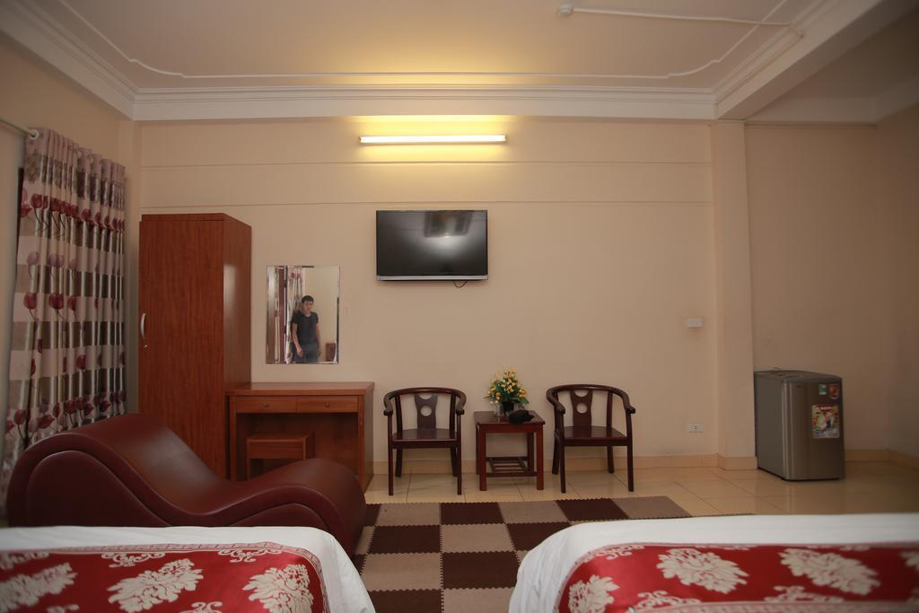 Nhat Minh Guesthouse Hanoi Exterior photo